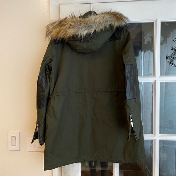 French connection szS pine green anorak w faux faux fur/leather trim - Picture 9 of 14